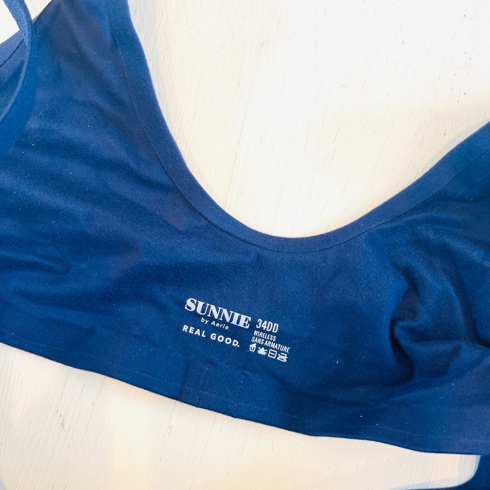 Aerie Women's Blue Wireless Bra - Picture 3 of 3